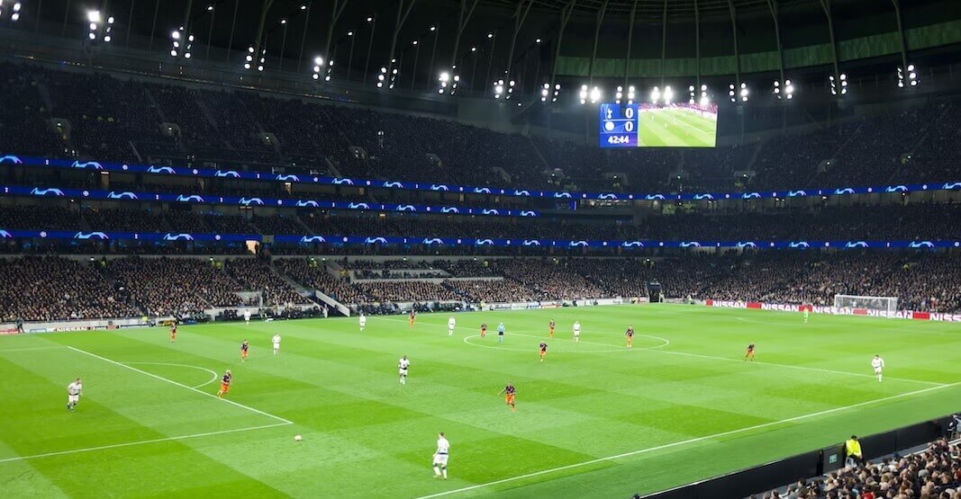 voetbal veld beker eredivisie niveau